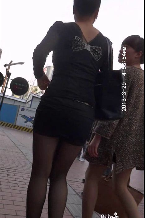 [街拍客视频]jx0316 黑丝超短裙高跟OL白领