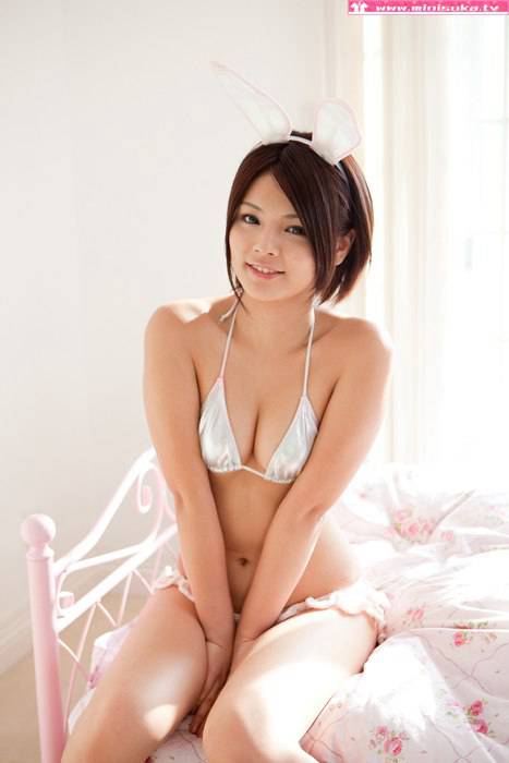 [minisuka.tv性感写真]ID0349 2013.01.25 秋本翼 Tsubasa Akimoto ~ Dream Gallery [35P19M]