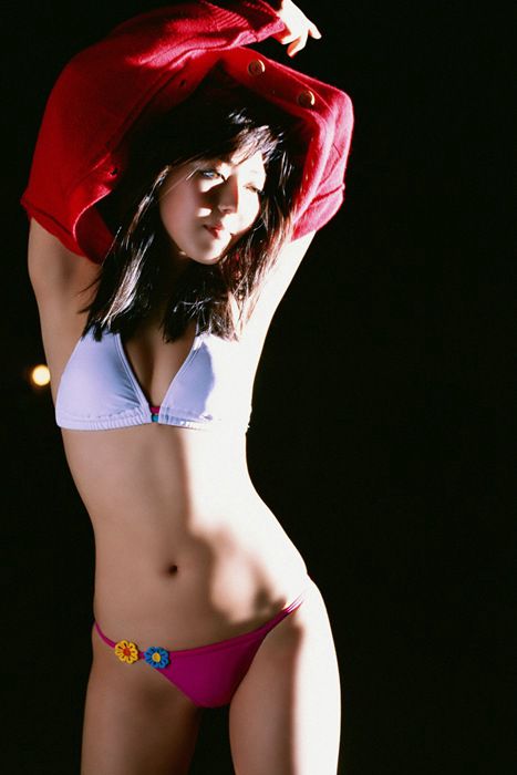 [Visual Young Jump]ID0015 201004 #98  伊藤えみ『いろいろを私を』[part.1] (2010.04.15)